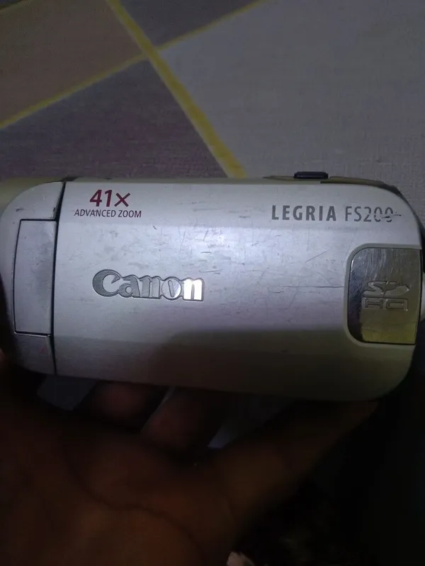 Видео камера Canon — фото 2