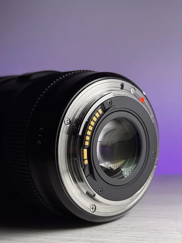 SIGMA 18-35mm F1.8 for Canon EF 5 SIGMA 18-35mm F1.8 for Canon EF 5