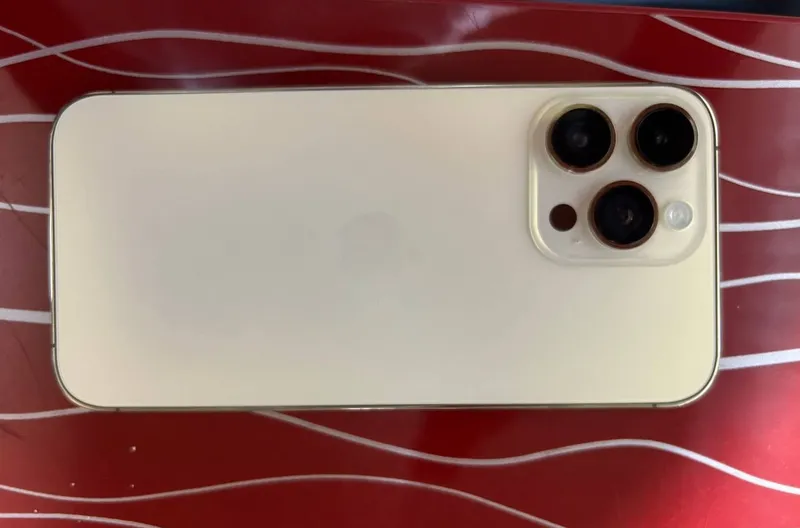 iPhone 14 Pro Max, SIM заблокирована 2