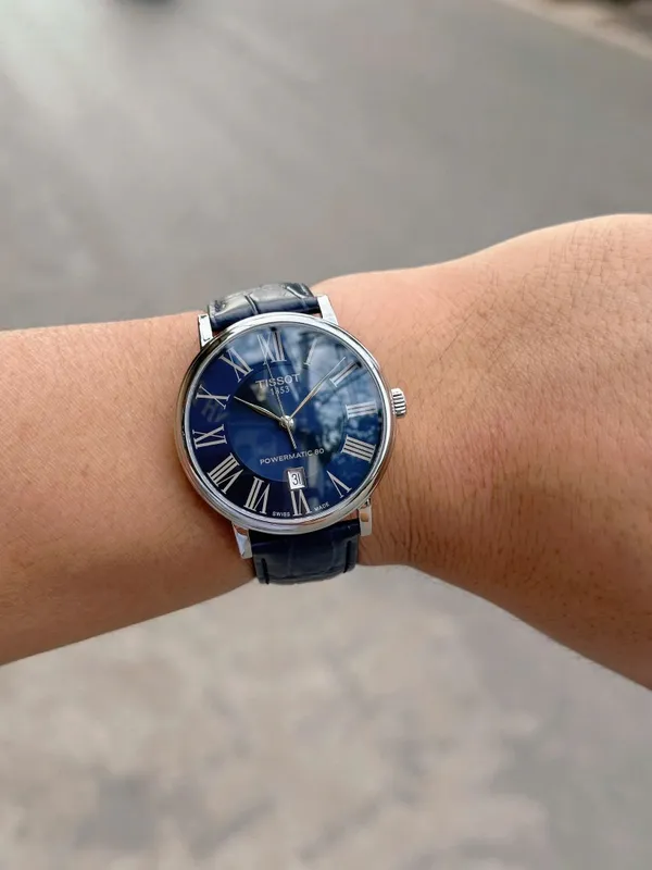 Tissot Carson новые часы Швейцария — фото 3