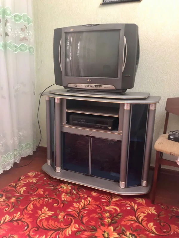 Телевизор LG, б/у в отличном состоянии. 2 Телевизор LG, б/у в отличном состоянии. 2