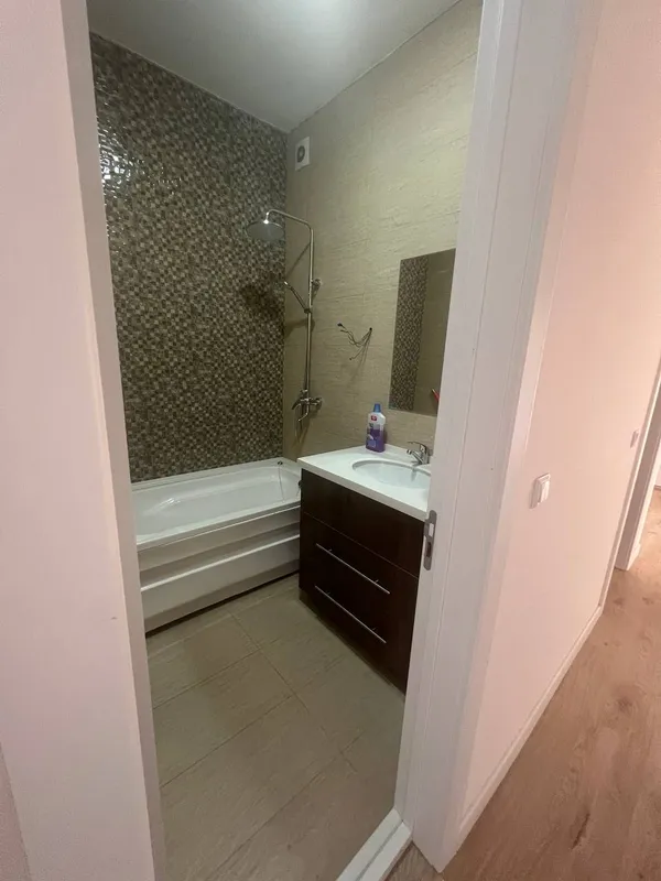 3 xonali kvartira, 80 m², 4/9-qavat (ikkilamchi) 9