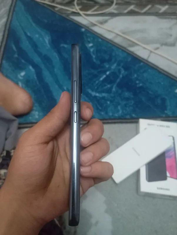 Samsung Galaxy A53 5G holati yaxshi ekran ketgan — фото 3