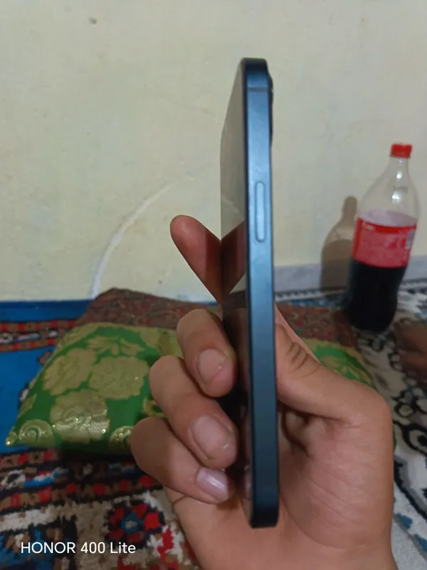 IPhone 13 3