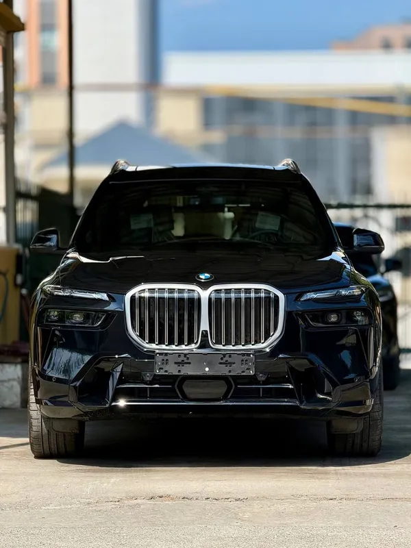 Bmw x7 M 40i xdrive 2026 carbon — фото 2