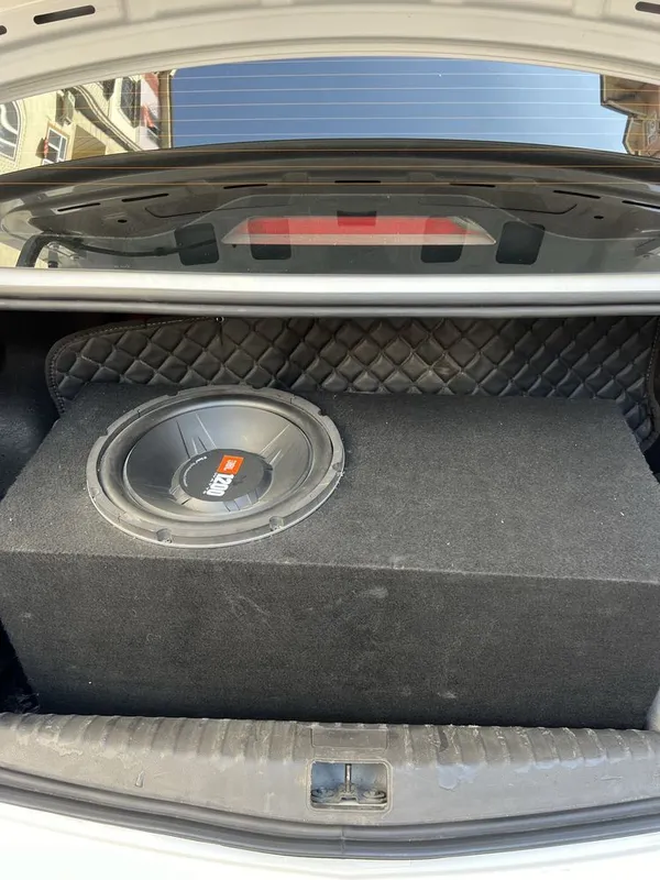 Jbl 1200 usulitel 500 w — фото 1