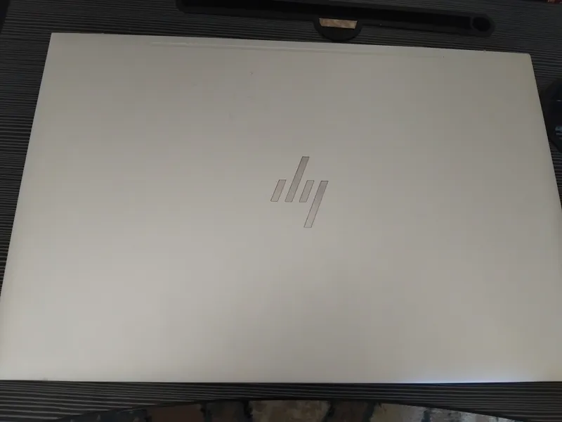 HP enwy 17 2