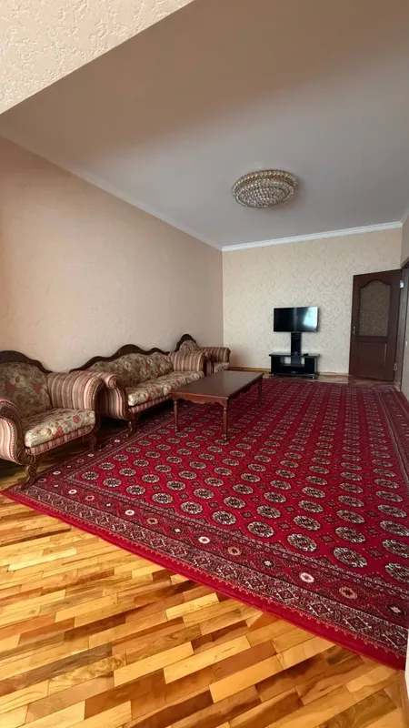 Сдаётся квартира на Дружба Народов