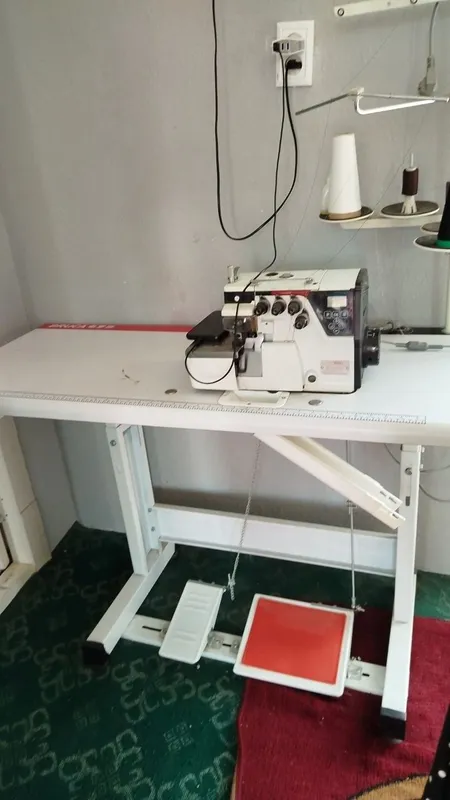 Averlok bir qul iwlagan uyda oddiy iwla qilingan. 1 Averlok bir qul iwlagan uyda oddiy iwla qilingan. 1