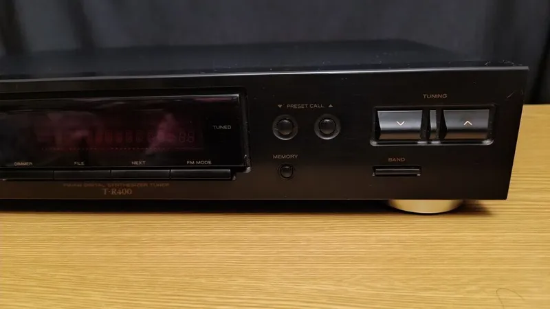 Тюнер Teac TR-400 4 Тюнер Teac TR-400 4
