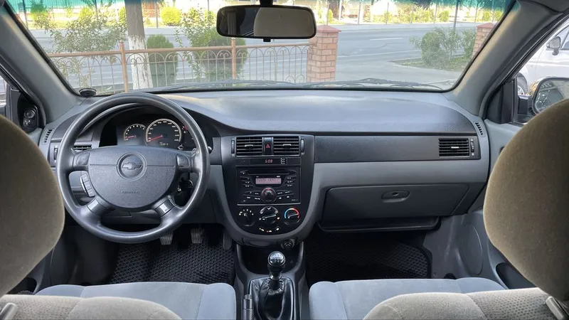 Lasetti 1.8 Qora 5 Lasetti 1.8 Qora 5