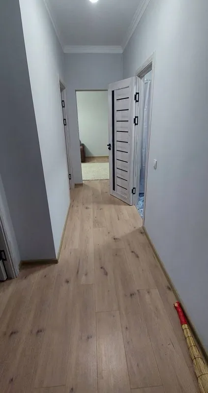 2-комнатная квартира, 50 м², 3/10, Бектемирский район (ЖК) — фото 2