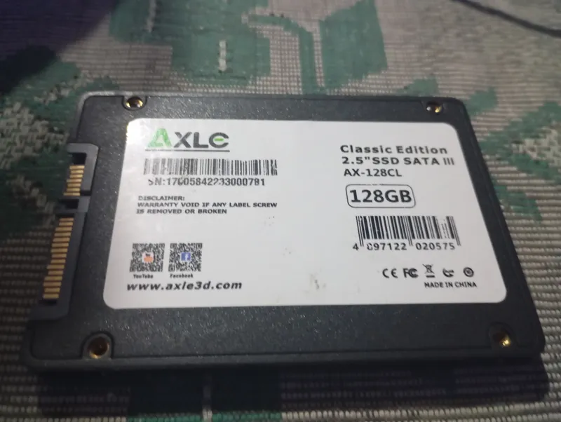 SATA SSD disklari 128 GB 3 SATA SSD disklari 128 GB 3