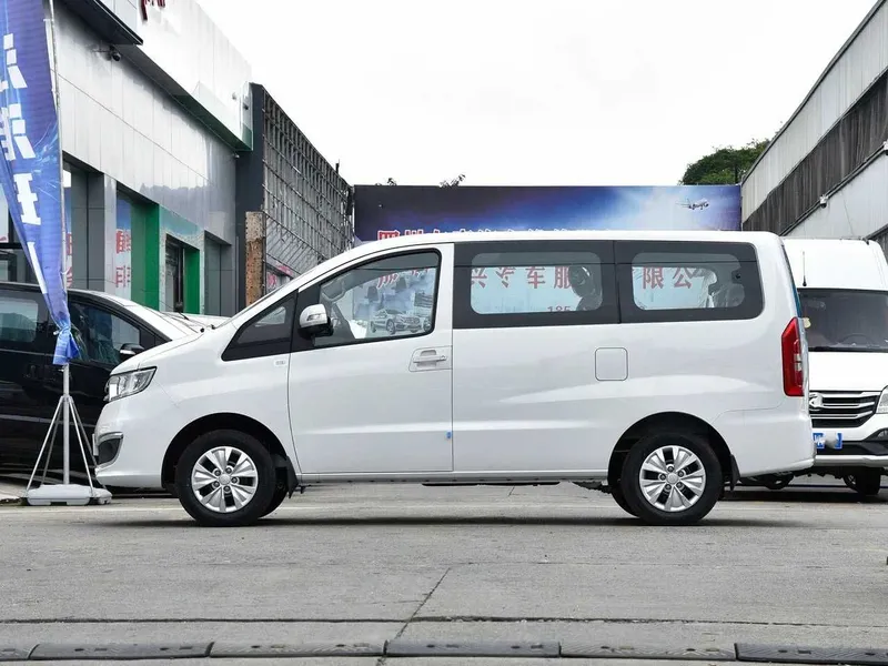 Минивэны JAC M3,M4 2 Минивэны JAC M3,M4 2