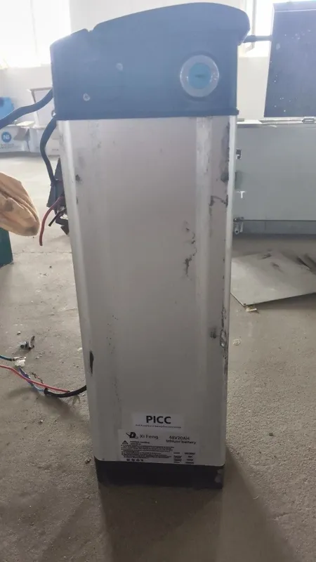 Akumilyator 48/ 20 amper 3 Akumilyator 48/ 20 amper 3