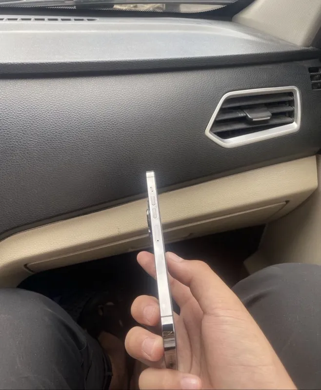 Iphone 13 pro nax 2
