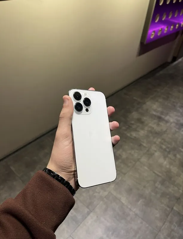 iPhone 14 Pro Max