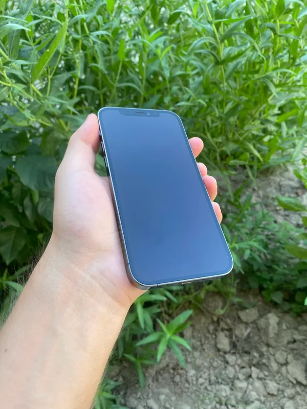 iphone 12 pro 2