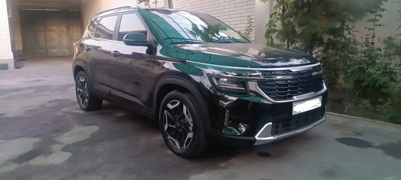 Kia Seltos PREMIUM 1