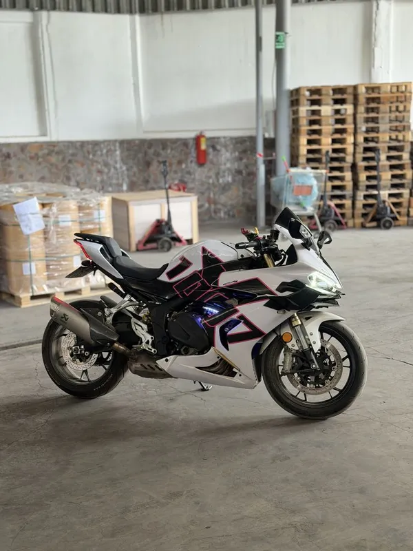 qj moto 800rr 2024 yil — фото 2