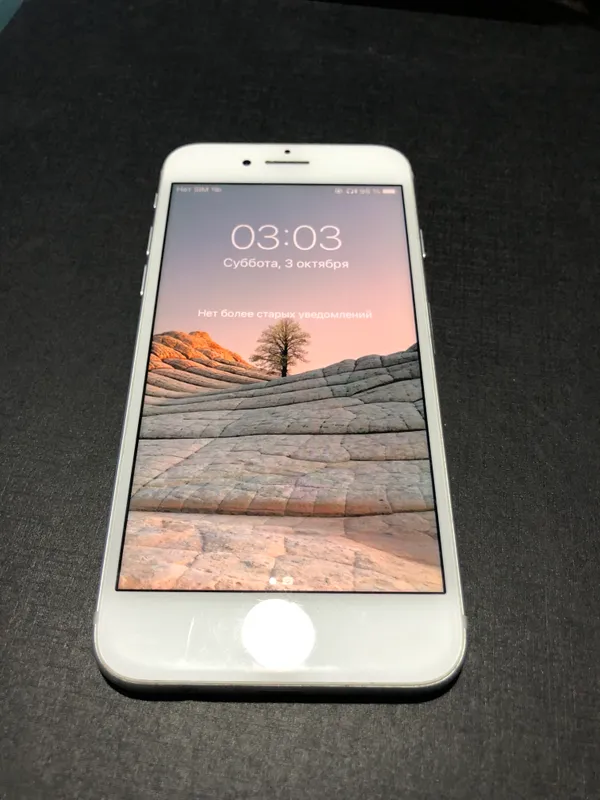 Продаётся iPhone 7 4 Продаётся iPhone 7 4