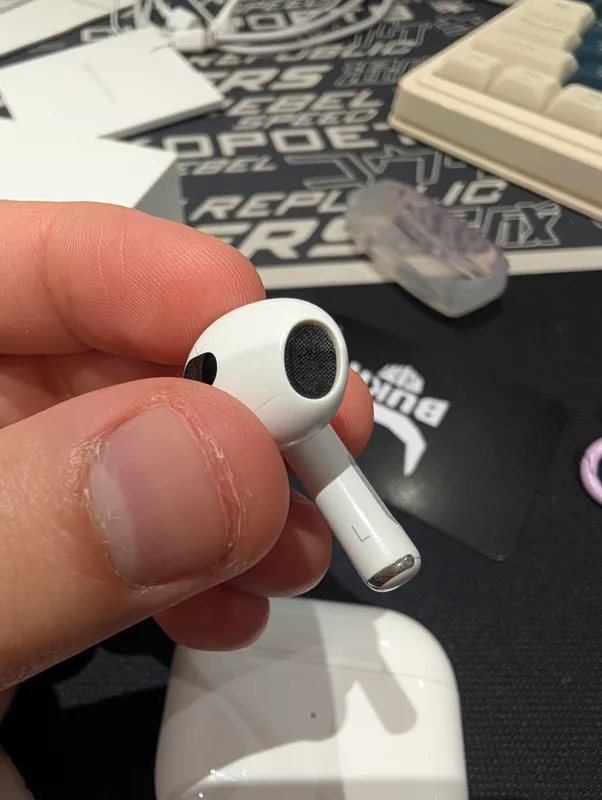AirPods 3 yaxshi holatda | original 2 AirPods 3 yaxshi holatda | original 2