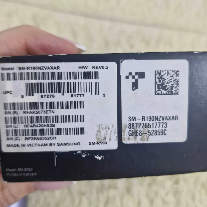 Продам наушники Galaxy Buds Pro 4