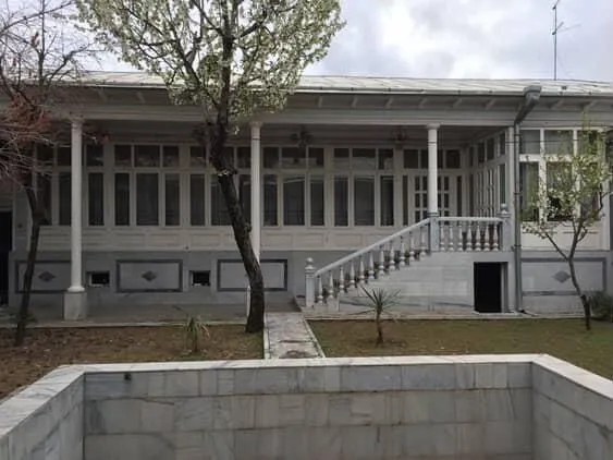 Hovli sotiladi orikzorda — фото 1