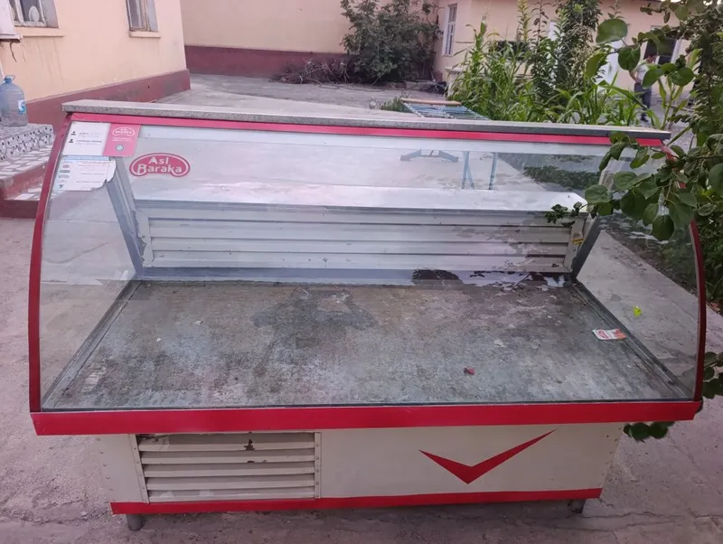 Vitrina muzlatgich 1 Vitrina muzlatgich 1