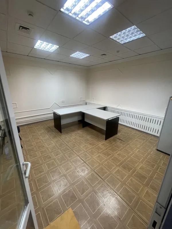 Ofis ijara arenda kosmanavtlar metrosi 5