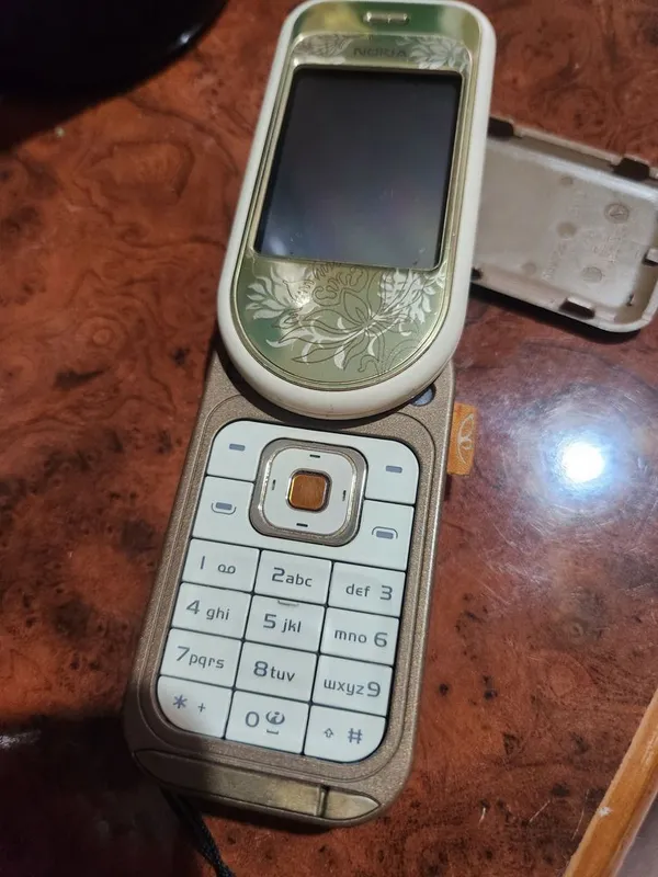 zapchastga sotiladi телефон 1