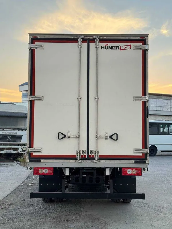 FOTON AUMARK S Изотермический фургон купите у официального дилера — фото 5 FOTON AUMARK S Изотермический фургон купите у официального дилера — фото 5
