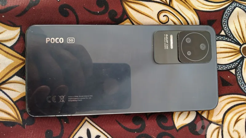 Xiaomi POCO F4 8/256 3 Xiaomi POCO F4 8/256 3