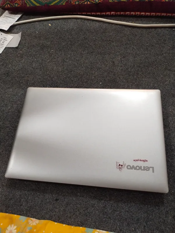 Noutbook Lenovo 2