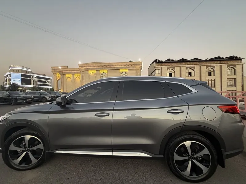 Byd song plus gibrid 2 Byd song plus gibrid 2