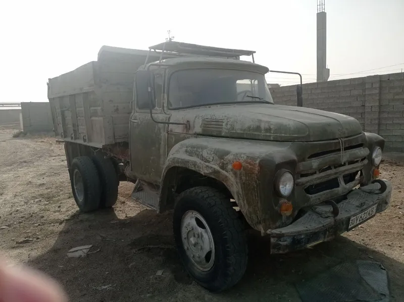 Zil-131 sotiladi