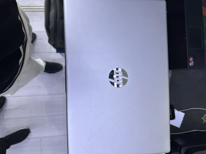 Hp ryzen 7 7730U 8gb ddr4 512gb ssd