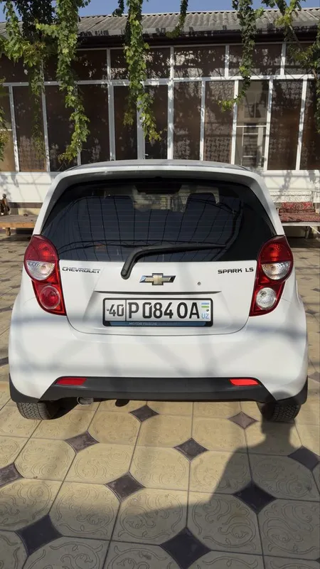 Spark 56.000 km yurgan 6.300$ 4