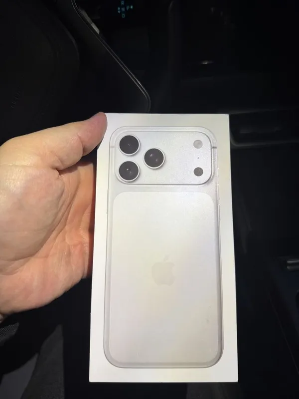 17 pro max iphone