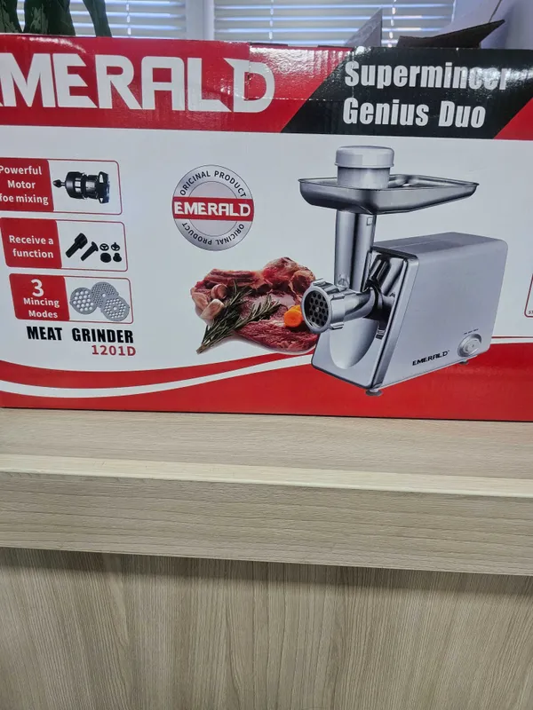 Мясорубка emerald 300 watt 1 Мясорубка emerald 300 watt 1