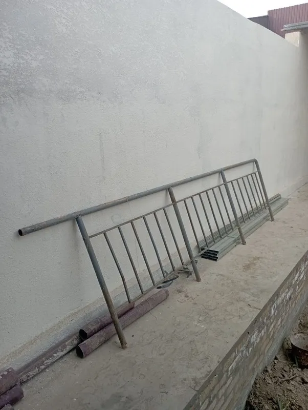 Arganak, reshotka, qo'l tutar