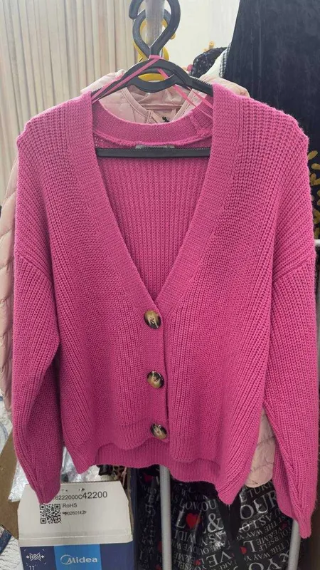 Стильный вязаный кардиган на пуговицах 2 Стильный вязаный кардиган на пуговицах 2