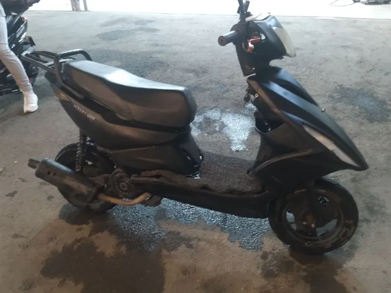 125 kub santimetrli skuter sotiladi 2 125 kub santimetrli skuter sotiladi 2