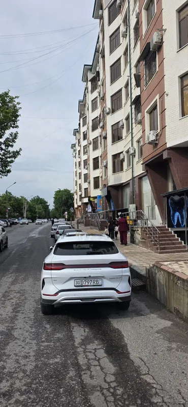 Сдается коммерческое помещение на долгий срок.