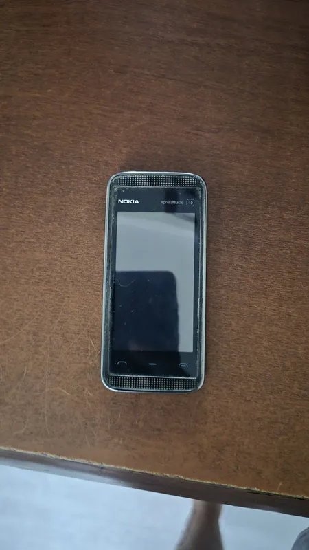 Продается Nokia Express Music 5530 2
