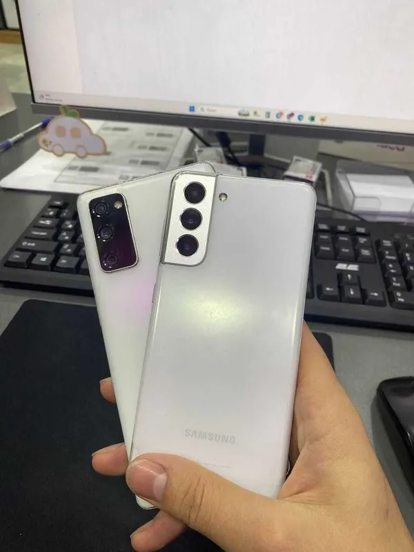 Samsung s20fe 5g 2 Samsung s20fe 5g 2