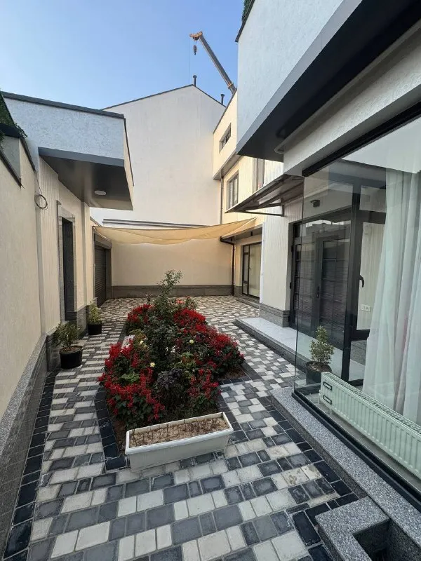 8 xonali kvartira, 450 m2, Yunusobod 2