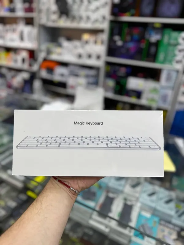 Magic Keyboard