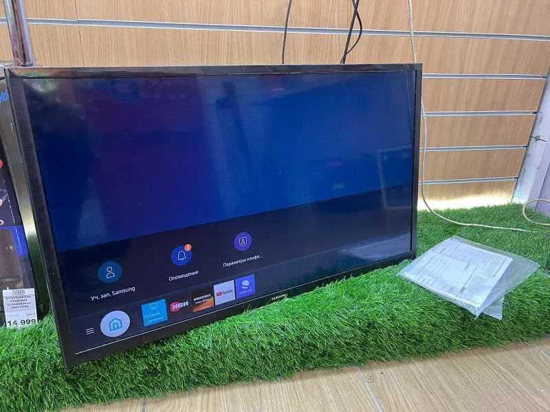 srochno SAMSUNG UE32T4500AU Smart TV — фото 3