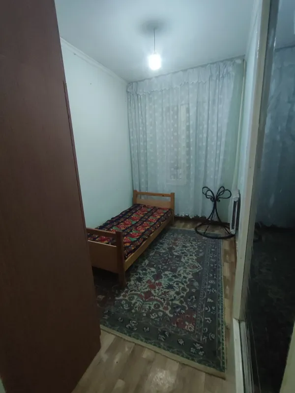 Срочно сдаётся квартира Мирабадский р-н Куйлюк массив 1 1/1/4 Кирпич 4